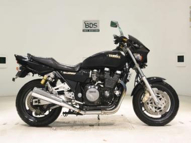 Yamaha XJR1200