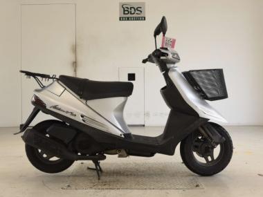 Suzuki Address V100