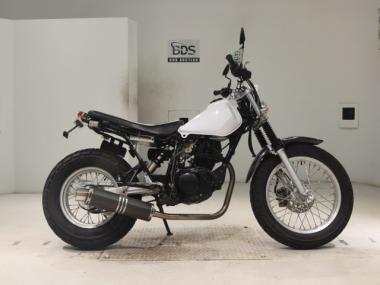 Yamaha TW200