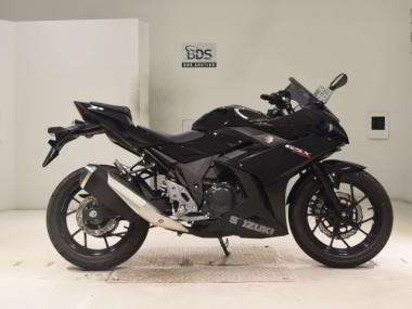Suzuki GSX250R