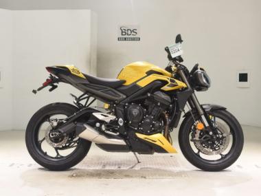 Triumph Street Triple RS