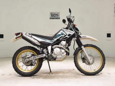 Yamaha Serow 250