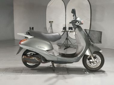 Honda Lead 100
