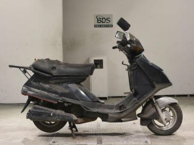 Yamaha CZ150R