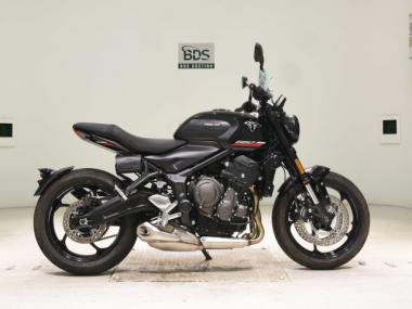 Triumph Trident 660