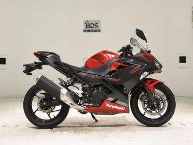 Kawasaki Ninja400