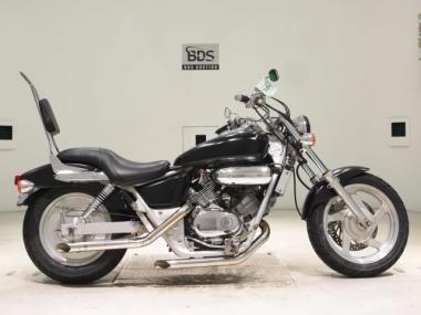Honda Magna 250