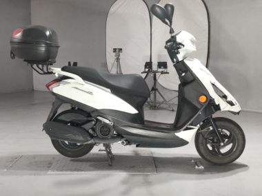 Yamaha Axis Z
