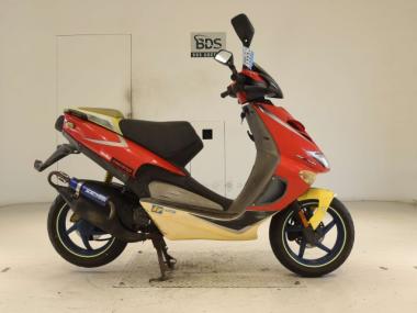 Aprilia SR50