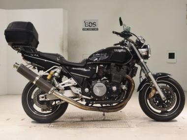Yamaha XJR1200