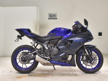 Yamaha Yzf-R7