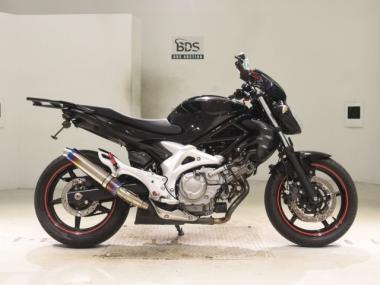 Suzuki Gladius400