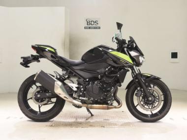 Kawasaki Z250
