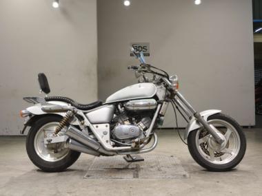 Honda Magna 250