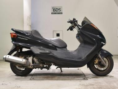 Yamaha Majesty 250c