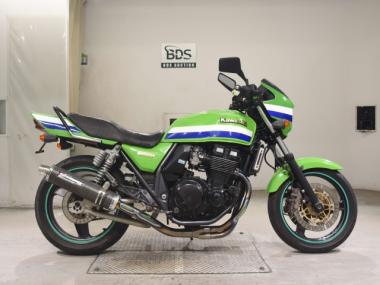 Kawasaki ZRX400