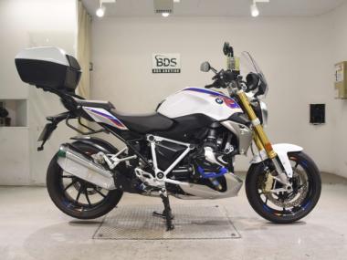 BMW R1250R