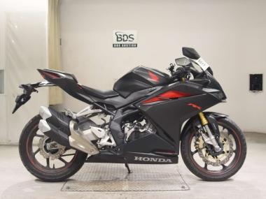 Honda CBR250RR A