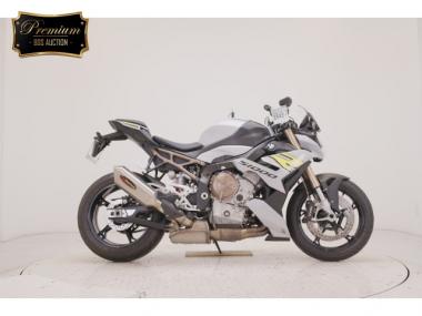 BMW S1000R