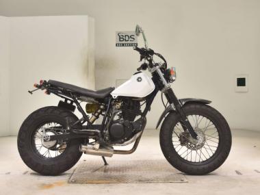 Yamaha TW200