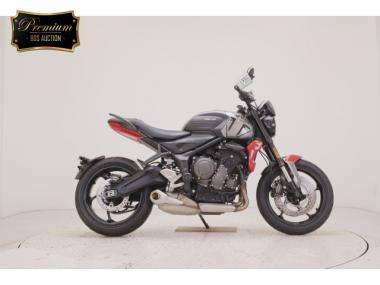 Triumph Trident 660
