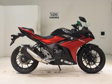 Suzuki GSX250RA