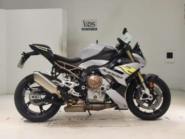 BMW S1000R