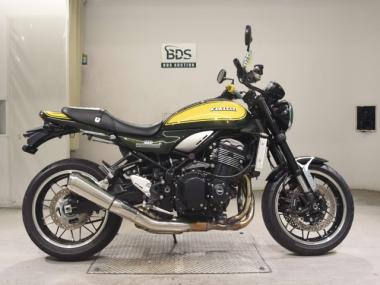 Kawasaki Z900RS