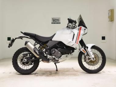 Ducati Desert X