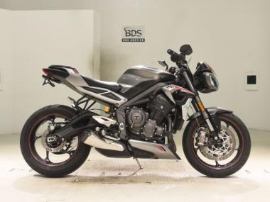 Triumph Street Triple RS