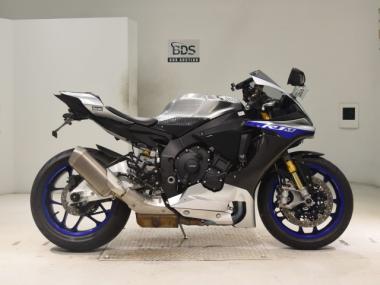 Yamaha Yzf-R1M