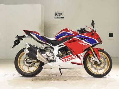 Honda CBR250RR A