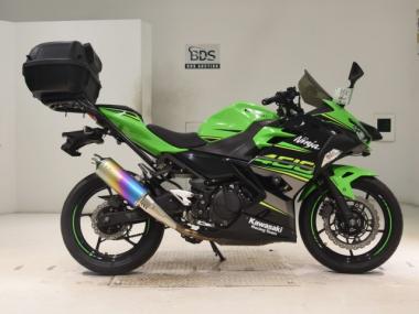 Kawasaki Ninja400