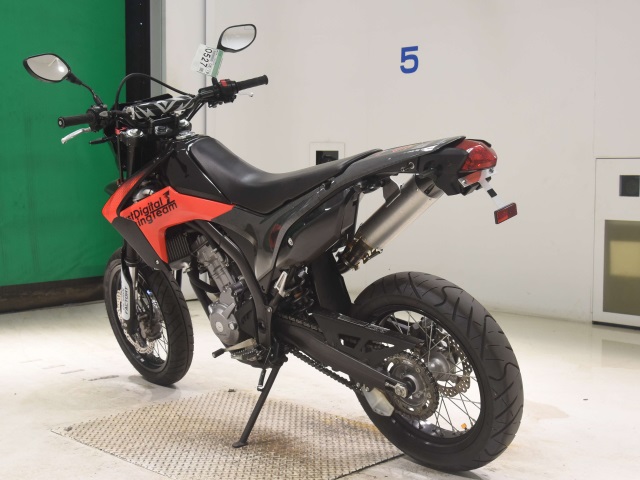 Миниатюра 6