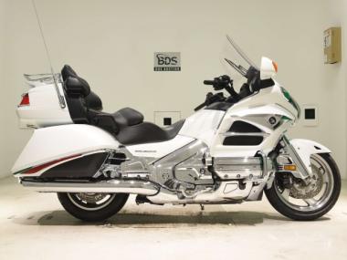 Honda GL1800 Airbag Navigation