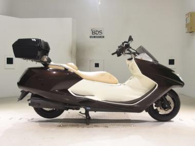 Yamaha Maxam250