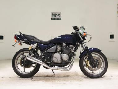 Kawasaki Zephyr400