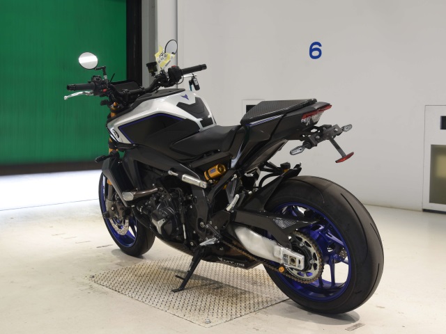 Миниатюра 6
