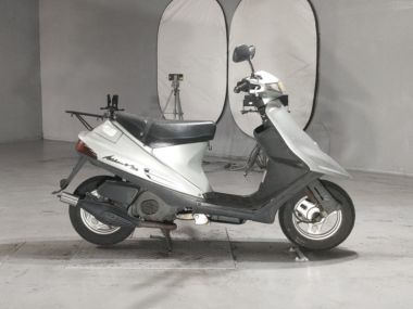 Suzuki Address V100