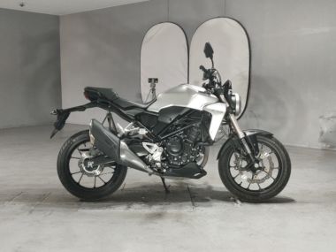 Honda CB250R