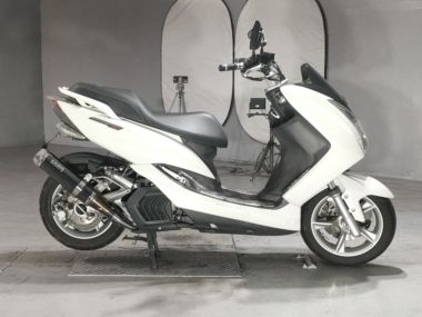 Yamaha Majesty 155s