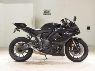 Yamaha Yzf-R7