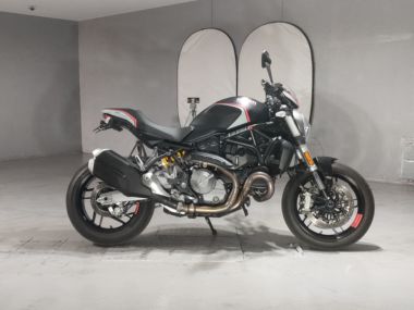 Ducati Monstar 821 Stereo Rusu