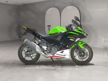 Kawasaki Ninja400