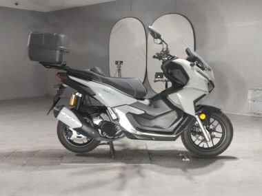 Honda ADV160