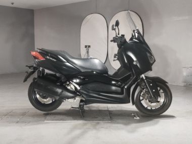 Yamaha X-MAX250