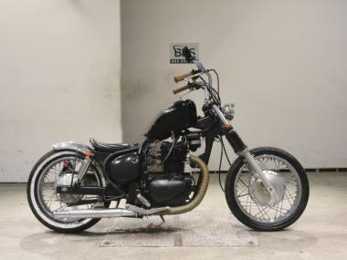 Kawasaki Estrella