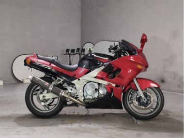 Kawasaki ZZR400