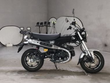 Honda Dax 125
