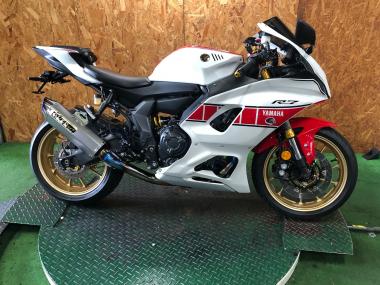 Yamaha Yzf-R7